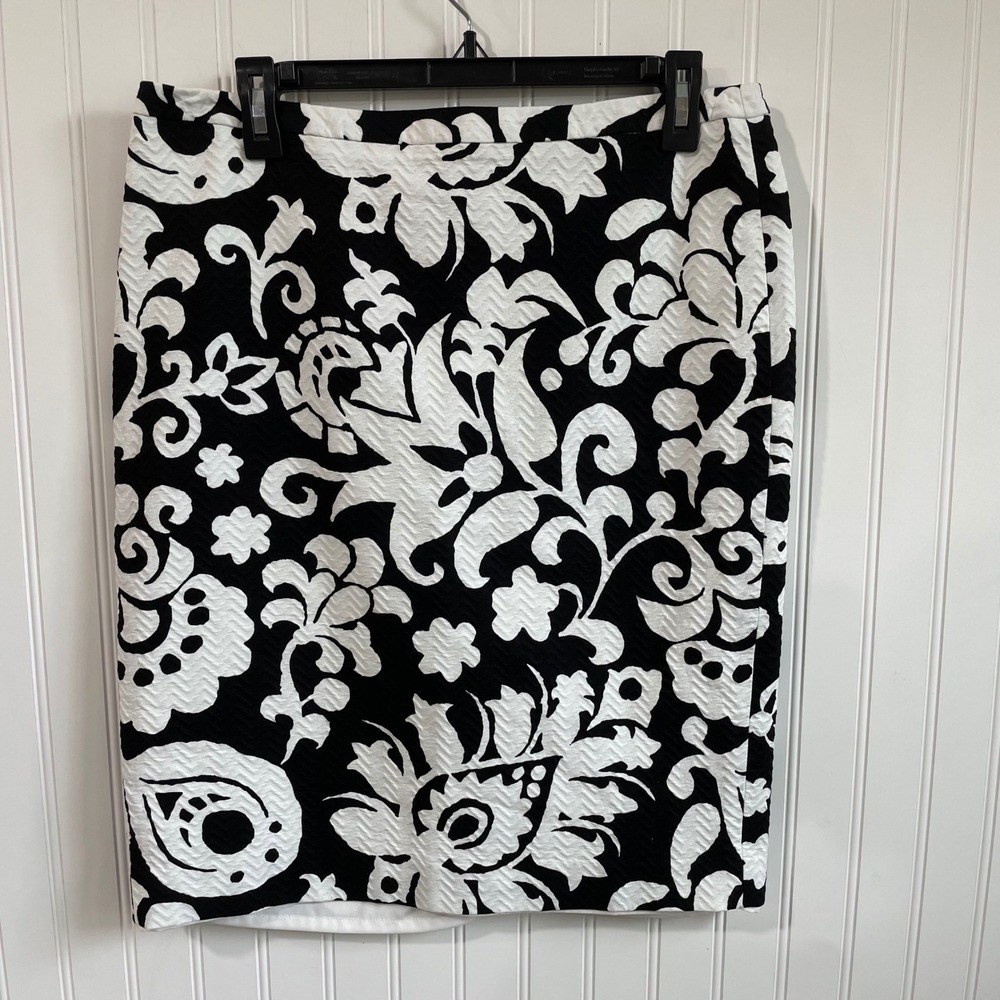Talbots Pencil Skirt Floral Print Career Office Black‎ White 100% Cotton Size 10